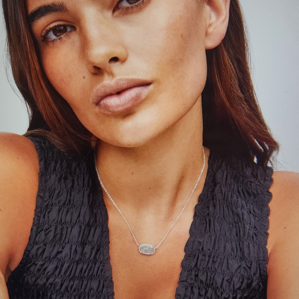 KENDRA SCOTT Elisa Pendant Necklace - Picture 2 of 10